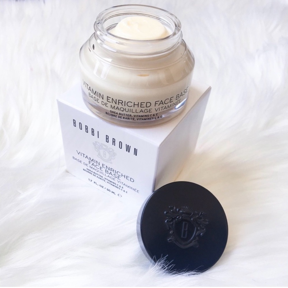 Bobbi Brown Vitamin Enriched Face Base
